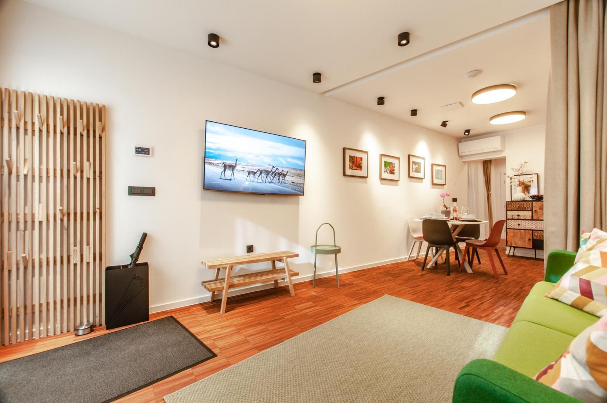 Six In The City Apartment, 류블랴나 외부 사진