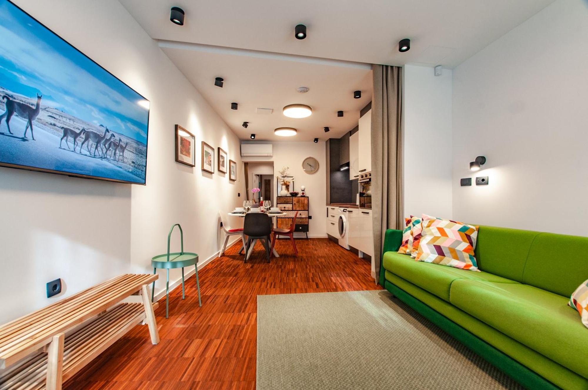 Six In The City Apartment, 류블랴나 외부 사진